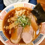 あづまや - 料理写真:醤油ラーメン