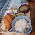 お食事処 飯田家 - 