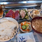 お食事処 飯田家 - 