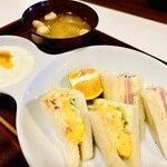 Hibi cafe - 