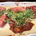 Sosaku Yakiniku Kobe Gyuno Takumi - 