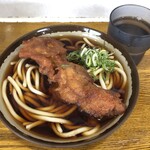 弥生軒 - 料理写真:唐揚げ（１個）うどん：４９０円