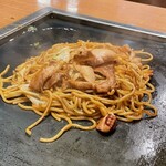 Koguma - 焼きそば(990円)