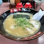 赤のれん クーニャンラーメン - 料理写真: