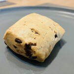 サルドゥバン - 料理写真:カザーナコーヒーとチョコのスコーン