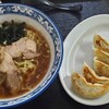 聚仙閣 - 醤油ラーメン+餃子セット(￥980+税)