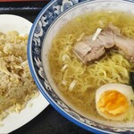 Taiwan Ryori Jusenkaku - 塩ラーメン+チャーハンセット(￥800+税)