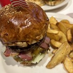 THE GREAT BURGER - 