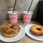 DUMBO Doughnuts and Coffee Minatoku Azabujuban Ten - アーモンドキャラメルとオールドファッション