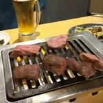 Yakiniku Kokokara Chiba Chuo Ten - カットされました、