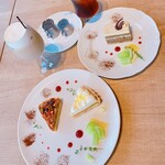 LAUGH CAFE&BAKE - 