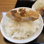 Tonkatsu Sakaba Maruya Marunouchi Ten - オン・ザ・ライス