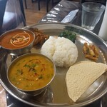 Asian Dining&Bar MAMA CURRY - 