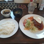 Kitchen Sala - 日替わりランチ(ハンバーグ(デミ)目玉のせセット) 800 ♪