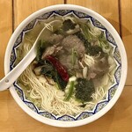 中国ラーメン揚州商人 - 「牛肉のあっさり激辛ラーメン（税込￥1,140）」