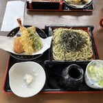 Jindaiji Monzen Soba Honpo - 