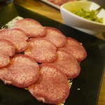 宮崎肉問屋 焼肉 宮べこ - 