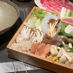 Ginza Shabuki Kuroge Wagyu Shabushabu Sukiyaki Senmon Ten Ginza Hon Ten - 