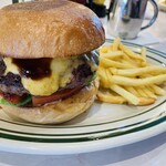 shake tree DINER - 