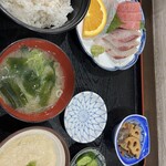 まる信 食堂 - 料理写真: