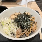 Soba Orenodashi GINZA5 - ◾️味玉鶏そば(つけ)¥935
                        　※冷、温、つけ、かけ、からセレクト
                        　※蕎麦の量:小・並・大(400g)も無料セレクト
                        　※温かいつけ:冷たい蕎麦を温かい出汁につけて
                        　※キャッシュレス決済可