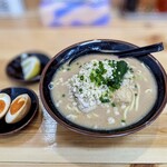 麺屋 鳥膳 - 料理写真:鳥膳ラーメン、味玉