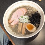 煮干しらーめん 田中にぼる - 料理写真: