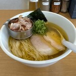 Chuka Soba Rokushin - 鰹と鶏の中華そば 塩