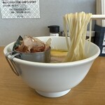 Chuka Soba Rokushin - 鰹と鶏の中華そば 塩