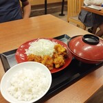 かつや - 唐揚げ定食(豚汁大)