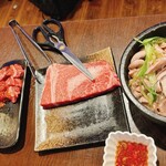 OKINI焼肉 - 