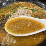 らあめん花月嵐 - 【期間限定】
◾️Spice Miso Ramen魯珈¥1.050
　※アプリでご飯or¥150迄のトッピングが無料
　※激辛壺ニラモヤシは言えば提供してくれます
　※ニンニクも同様