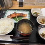 Uokyu Eat-in Ajimise Hon Ten - 