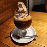 タカオ コーヒー - 料理写真:コーヒーフロート