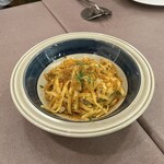 frasca - 佐渡産紅ズワイガニのペペロンチーノイタリア産カラスミがけリングイネ