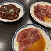 房州園 - 料理写真:手前から時計回りに上ハラミ、レバー、ロースとカルビ