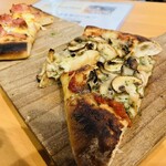 CAGHIYA PIZZA&TAP Jiyugaoka Ten - 