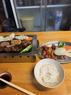 Taishu Yakiniku Jingisukan - 