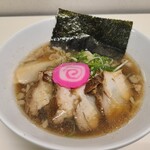 Ramen Tsubame - 肉煮干し中華そば（醤油）