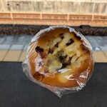 Kimuraya no Pan Okayama Eki Chika Ten - 照り焼きチキンチーズ① 210円(税込)　(2021.10)