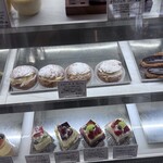 Patisserie La Plage - 