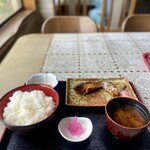 Matsuya Zushi - 日替り定食（しゃけカマ焼）