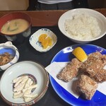 ながた - まぐろ唐揚げ定食950円