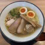 Yokohama Tanrei Raamen Kawakami - 特製塩ラーメン