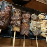 もつ焼きばん - もつ焼きのクオリティよ。これが1本110円て。