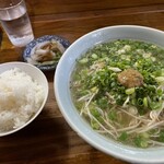 Ramen Unohana - もやしラーメン、ライス