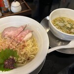 中華そば 麺や 六助 - 