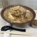 ラーメン荘 歴史を刻め - 料理写真: