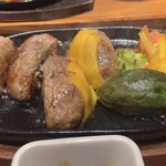 Ishigamaya Hamburger Steak Yumetaun Yumesaito Ten - 