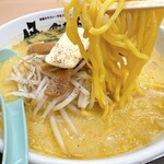 青森みそカレー牛乳ラーメン かわら - 